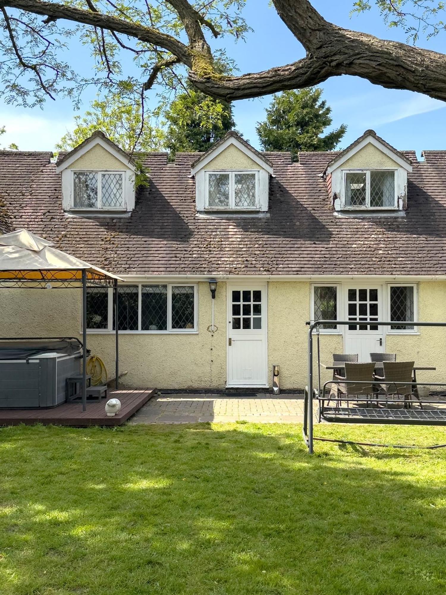 Rural Lodge Stay In Windsor! Hot Tub! Sleeps 20 Bray Exterior foto