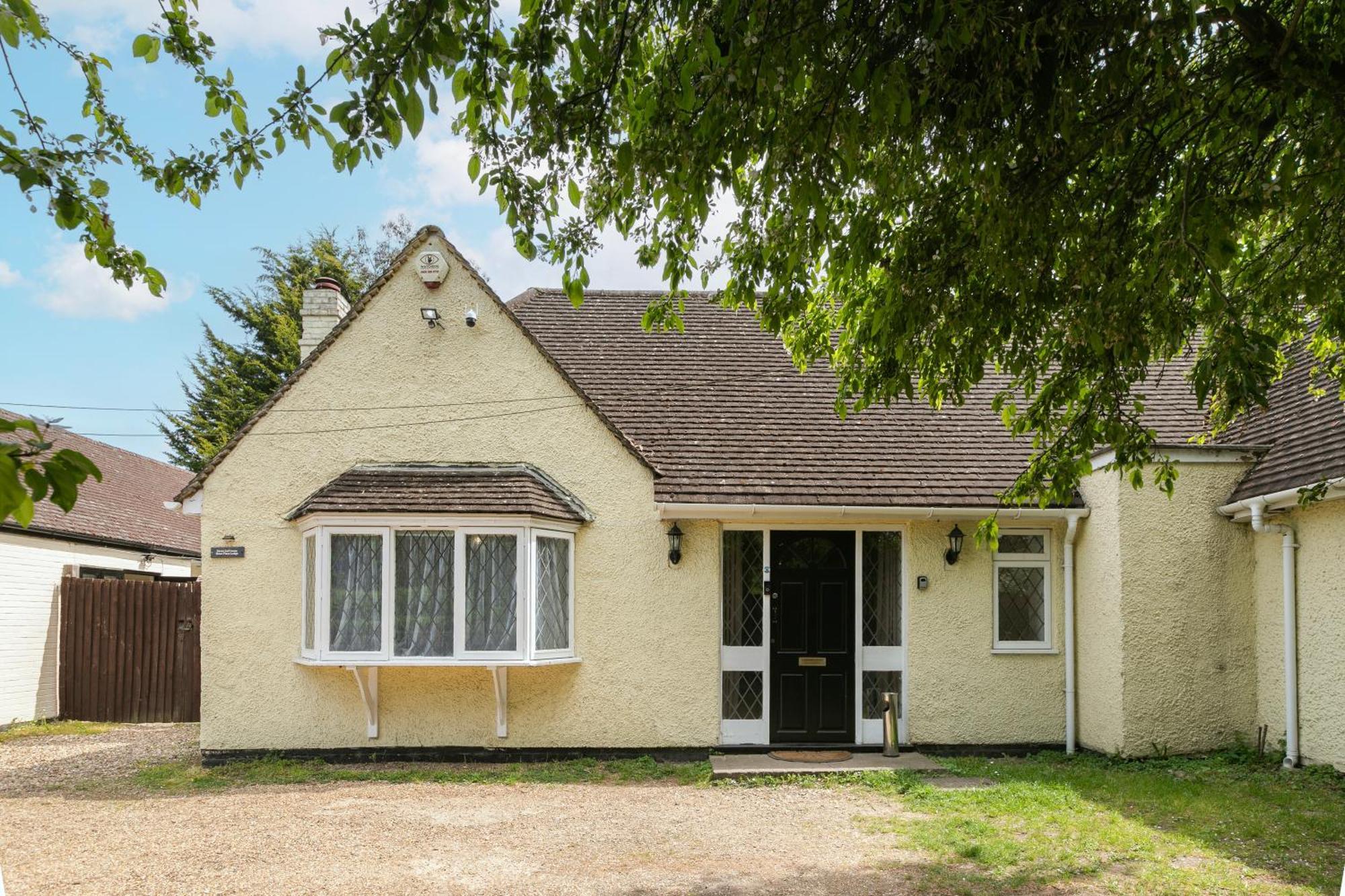 Rural Lodge Stay In Windsor! Hot Tub! Sleeps 20 Bray Exterior foto